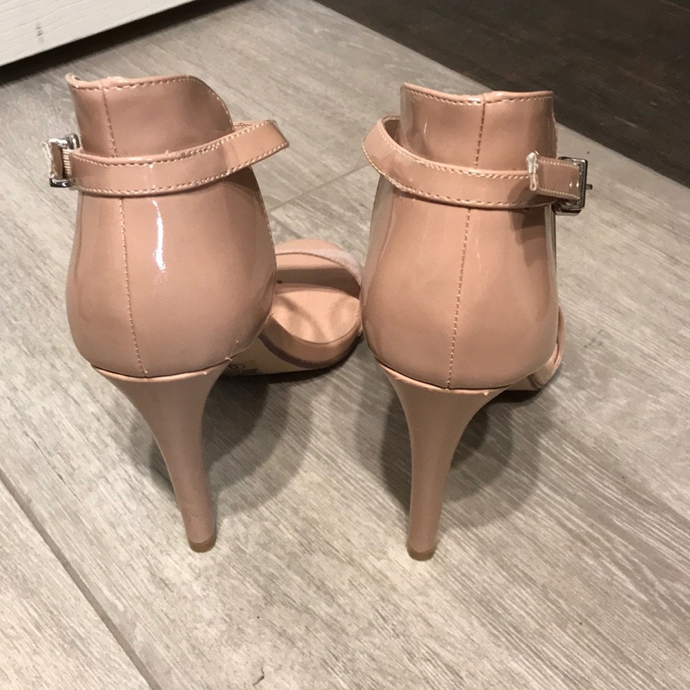Vegan Strappy nude heels - Picture 3 of 6
